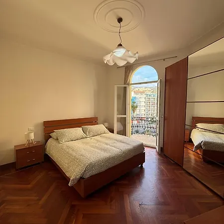 Bixio Sul Porto Casa de Férias Sanremo