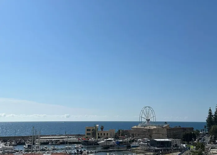 Bixio Sul Porto Semesterbostad Sanremo